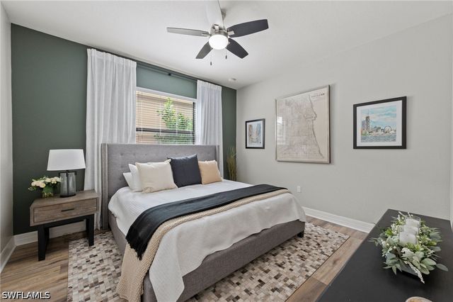 3551 Beaufort CT, Naples, FL 34119