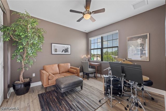 3551 Beaufort CT, Naples, FL 34119