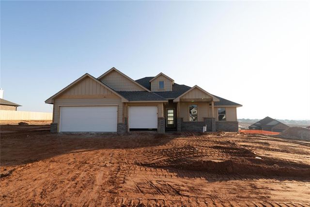 8224 Mountain Oak Drive, Edmond, OK 73034