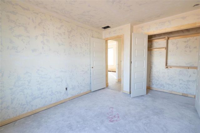 8224 Mountain Oak Drive, Edmond, OK 73034