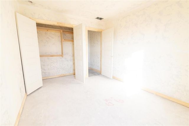 8224 Mountain Oak Drive, Edmond, OK 73034