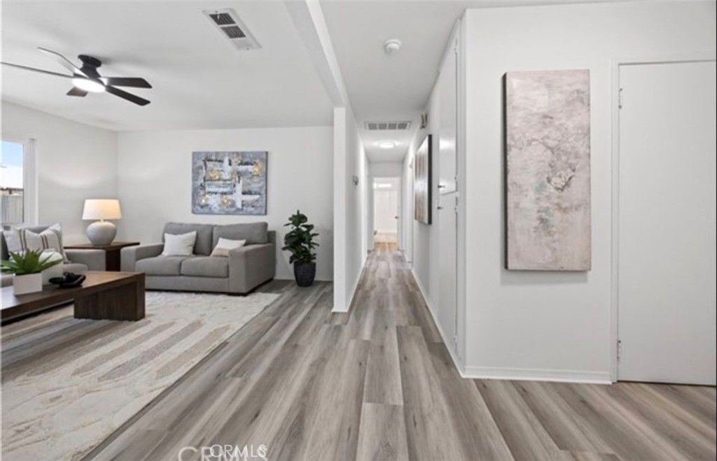 Image 13 of property listing at 26170 Lancaster, Sun City, CA 92586
