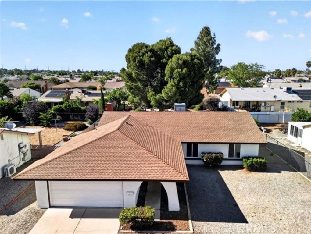 Image 20 of property listing at 26170 Lancaster, Sun City, CA 92586