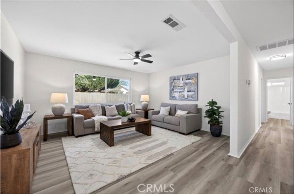 Image 6 of property listing at 26170 Lancaster, Sun City, CA 92586