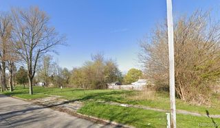 1103,1107,1111, S Park Avenue, Saginaw, MI 48601