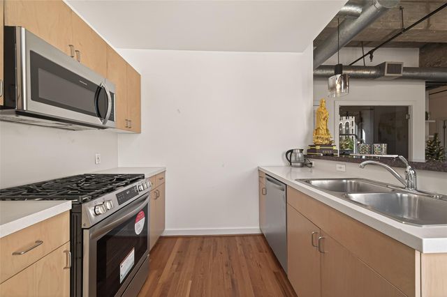 204 Travis Street 2B, Houston, TX 77002