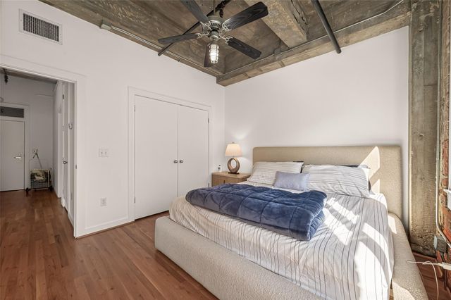 204 Travis Street 2B, Houston, TX 77002