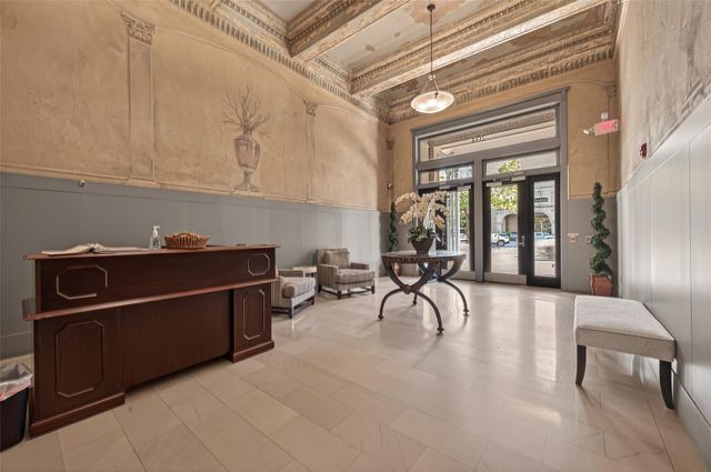 204 Travis Street 2B, Houston, TX 77002