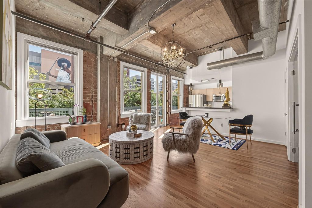 204 Travis Street 2B, Houston, TX 77002