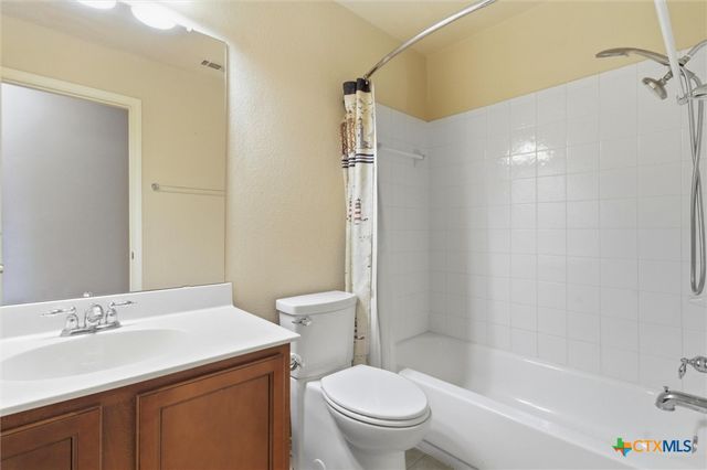 801 Covent Drive, Kyle, TX 78640