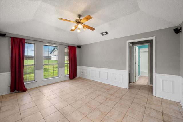 703 Buckboard Street, Ovilla, TX 75154