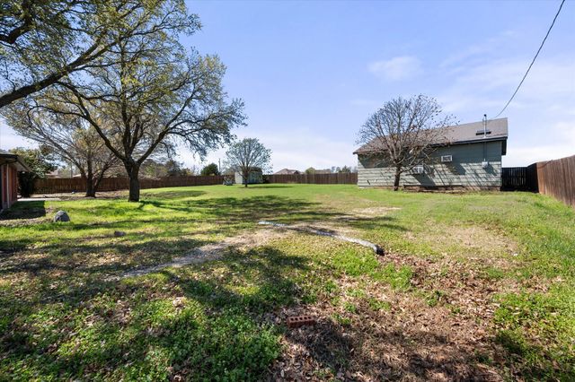 703 Buckboard Street, Ovilla, TX 75154