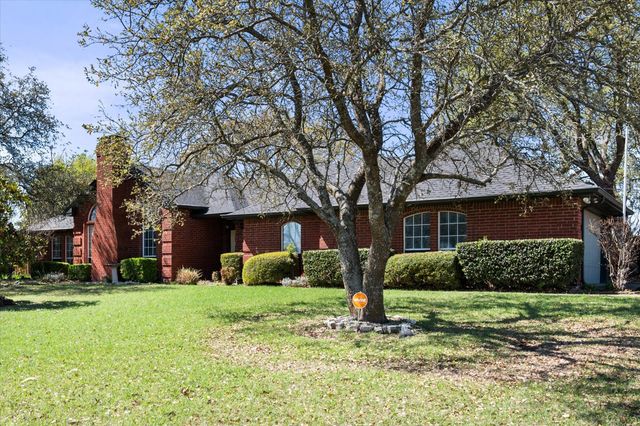 703 Buckboard Street, Ovilla, TX 75154