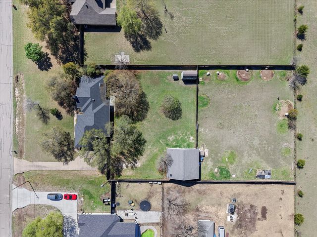 703 Buckboard Street, Ovilla, TX 75154