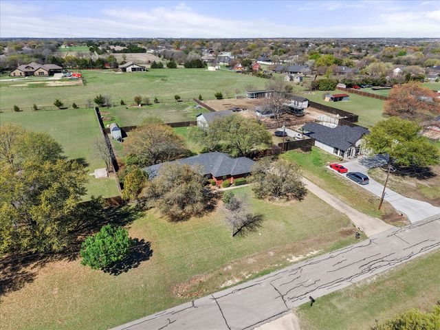 703 Buckboard Street, Ovilla, TX 75154