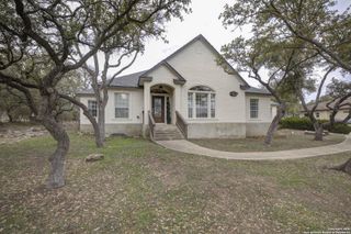 211 winding, New Braunfels, TX 78132