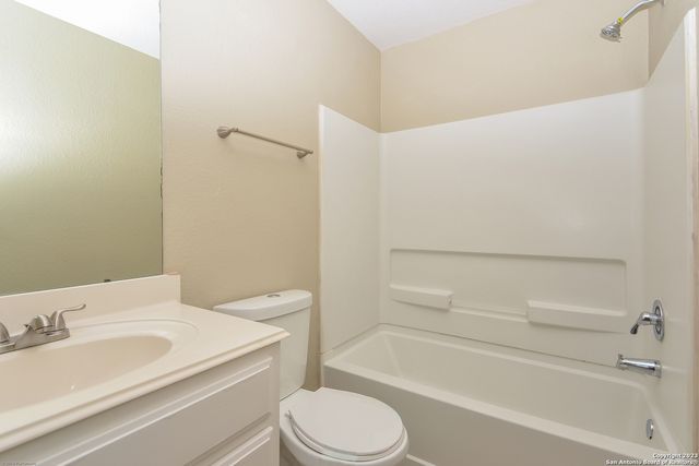 11023 Inner Canyon, San Antonio, TX 78252