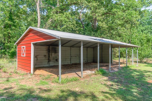400 Vz County Road 1112, Grand Saline, TX 75140