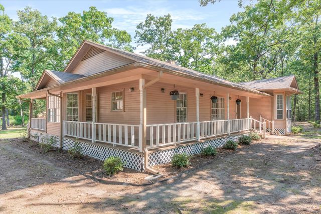 400 Vz County Road 1112, Grand Saline, TX 75140
