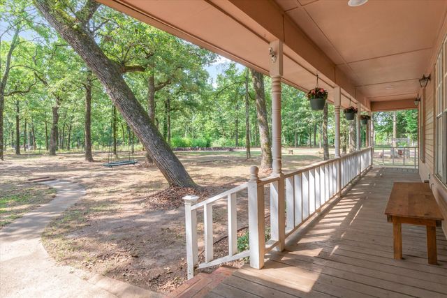 400 Vz County Road 1112, Grand Saline, TX 75140
