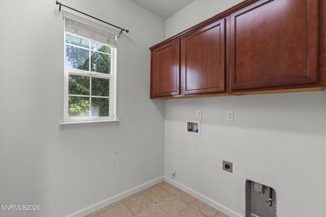 6993 Sacred Circle, Sparks, NV 89436