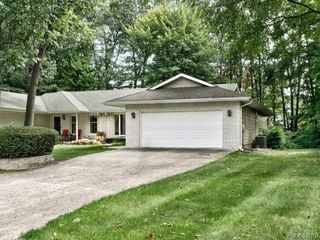 3888 Butternut Court, Port Huron, MI 48060