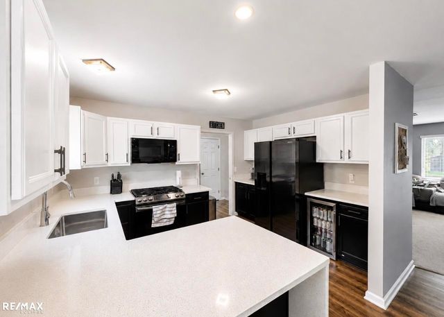 51571 Bedford Street, New Baltimore, MI 48047
