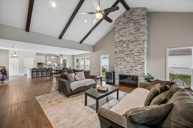 1363 Beaujolais Lane, Houston, TX 77077