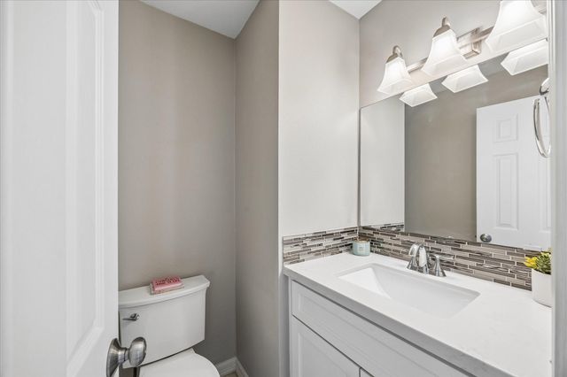 1363 Beaujolais Lane, Houston, TX 77077