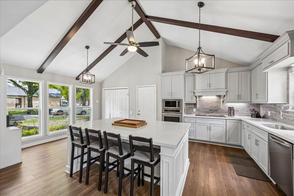 1363 Beaujolais Lane, Houston, TX 77077