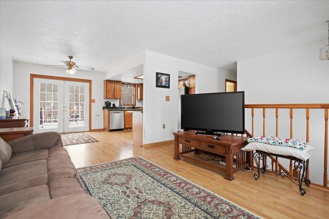 4600 Tobey RD, Salem, VA 24153