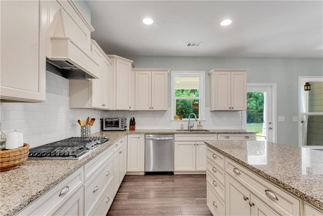 7225 Tributary Court, Cumming, GA 30040