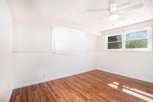 6576 Fairview Avenue, Portage, IN 46368