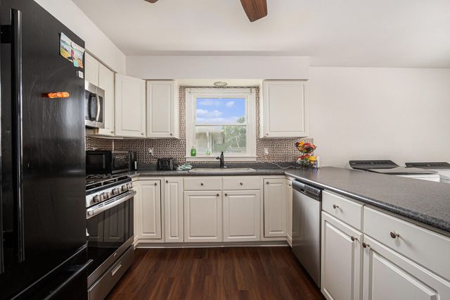 6576 Fairview Avenue, Portage, IN 46368