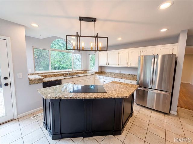 16201 Surfview Court, Grover, MO 63040