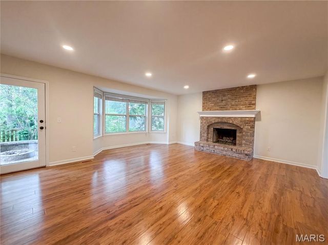 16201 Surfview Court, Grover, MO 63040