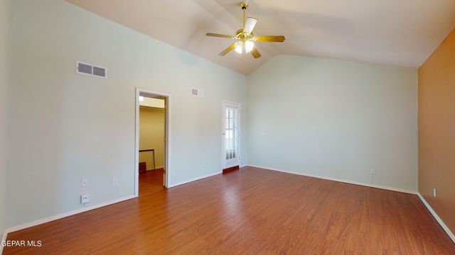 6256 ESCONDIDO Drive, El Paso, TX 79912