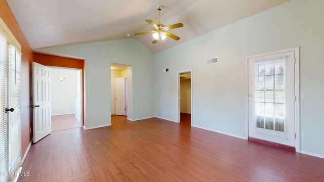 6256 ESCONDIDO Drive, El Paso, TX 79912