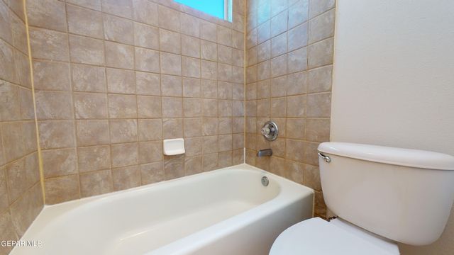 6256 ESCONDIDO Drive, El Paso, TX 79912