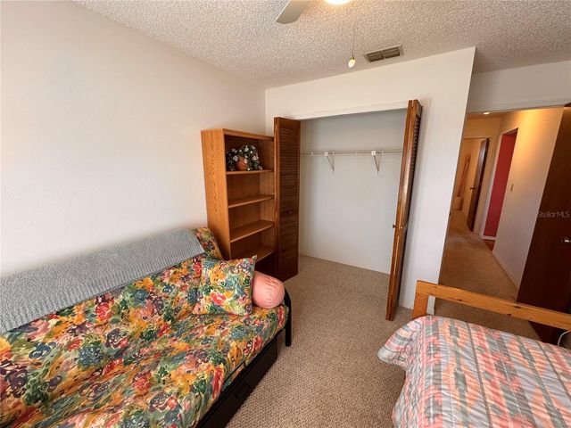 9289 92ND WAY, Seminole, FL 33777