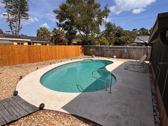 9289 92ND WAY, Seminole, FL 33777