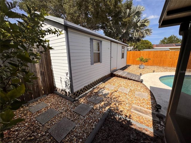 9289 92ND WAY, Seminole, FL 33777