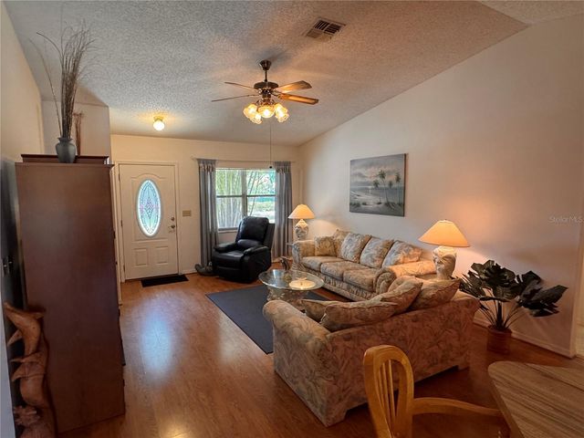 9289 92ND WAY, Seminole, FL 33777