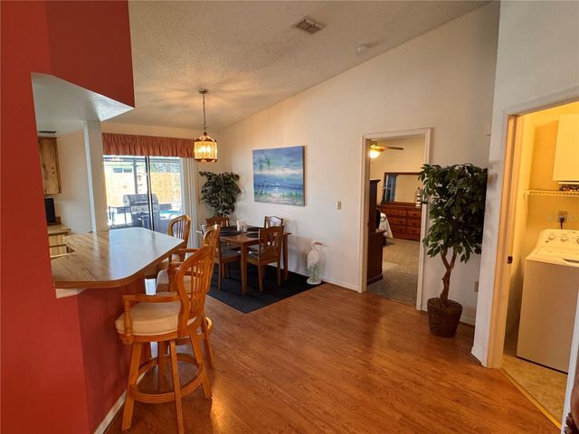 9289 92ND WAY, Seminole, FL 33777