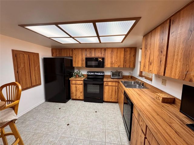 9289 92ND WAY, Seminole, FL 33777