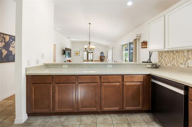 431 JARQUIN WAY, The Villages, FL 32162