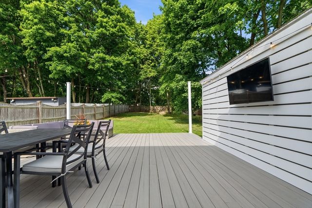 12 Brackett Ave, Stoneham, MA 02180