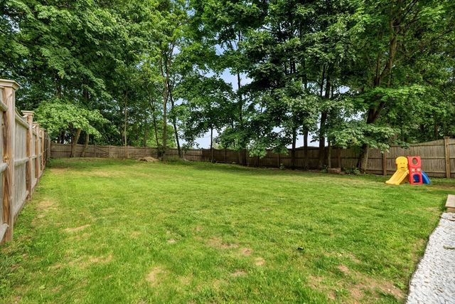 12 Brackett Ave, Stoneham, MA 02180