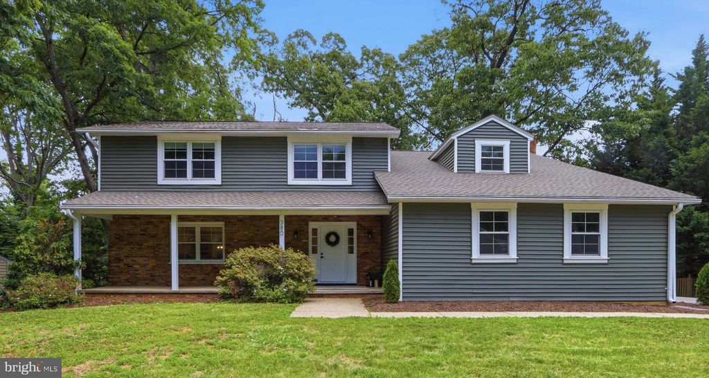 Image 1 of property listing at 380 SHEFFIELD RD, Severna Park, MD 21146