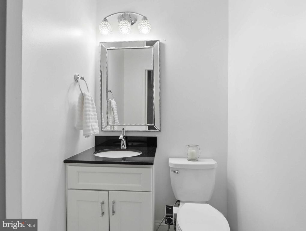Image 16 of property listing at 380 SHEFFIELD RD, Severna Park, MD 21146